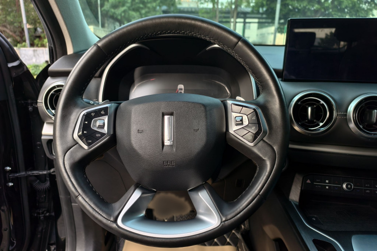 魏牌 VV6 2021款 2.0T 两驱智享+局部细节13