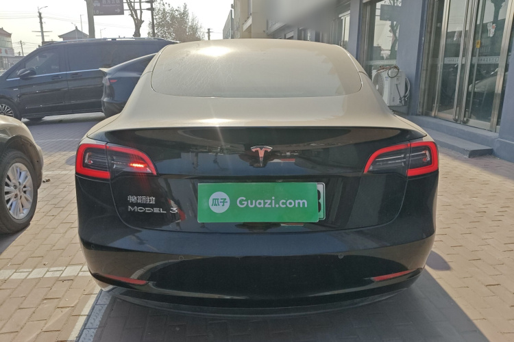 特斯拉 Model 3 2019款 标准续航后驱升级版车身外观6