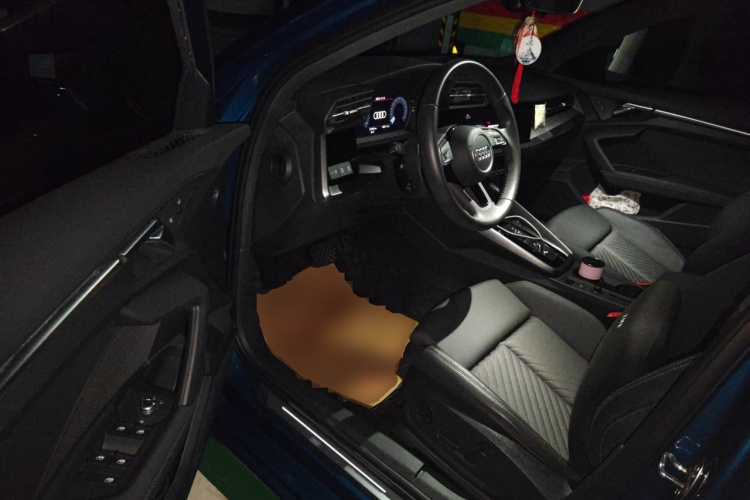 奥迪A3 2021款 Sportback 35 TFSI 时尚致雅型中控内饰20