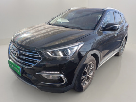 现代 胜达 2017款 2.0T 自动四驱智能型 7座