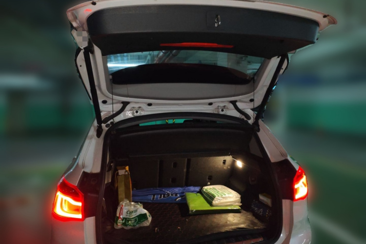 宝马X1 2016款 sDrive18Li 时尚型中控内饰23