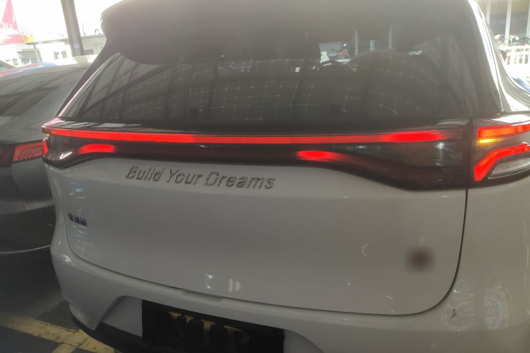 比亚迪 唐 2018款 2.0T 自动智联尊荣型 7座 国V车身外观6