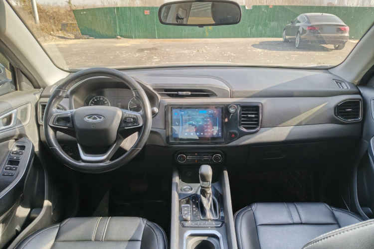 奇瑞 瑞虎5x 2019款 HERO 1.5L CVT时尚版中控内饰7002