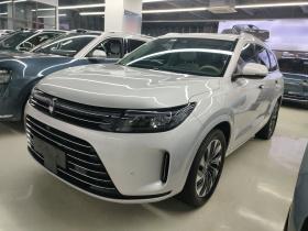 鸿蒙智行 问界M7 2024款 1.5T 后驱Plus版 5座