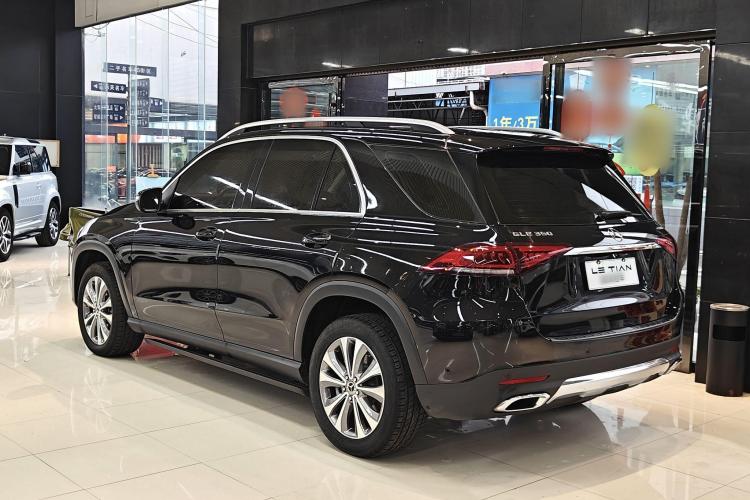 奔驰GLE 2020款 GLE 350 4MATIC 动感型特别版车身外观6004