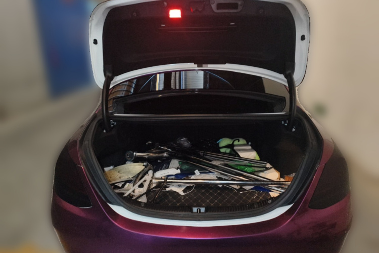 奔驰C级 2019款 改款 C 260 L 运动版中控内饰23