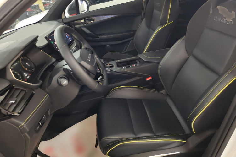 领克06 2023款 Remix 1.5T 劲Halo中控内饰19