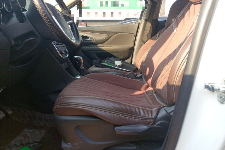 别克 昂科拉 2015款 1.4T 自动两驱都市精英型中控内饰19