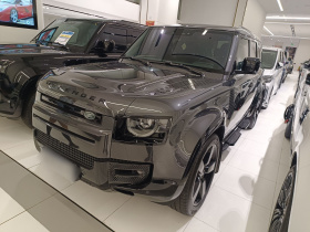 路虎卫士 2025款 110 3.0T P400 X-Dynamic HSE