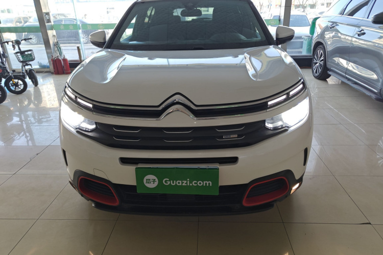 雪铁龙 天逸 C5 AIRCROSS 2017款 380THP 豪华型车身外观6001