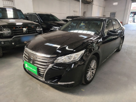 丰田 皇冠 2015款 2.5L 精英版