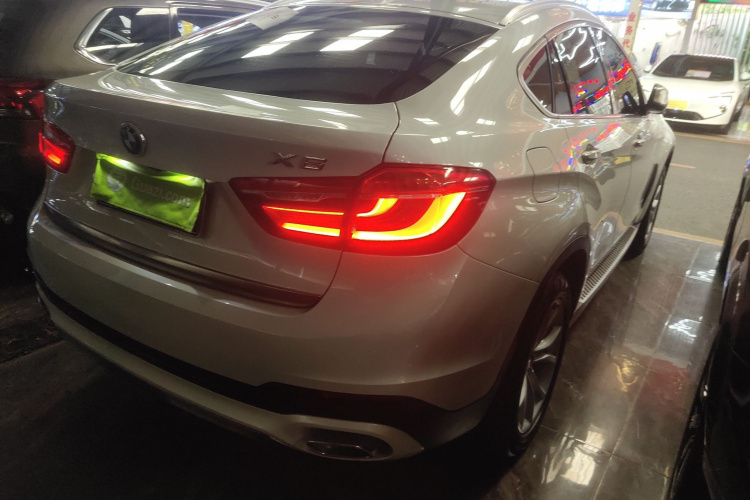 宝马X6 2017款 xDrive35i 领先型车身外观9