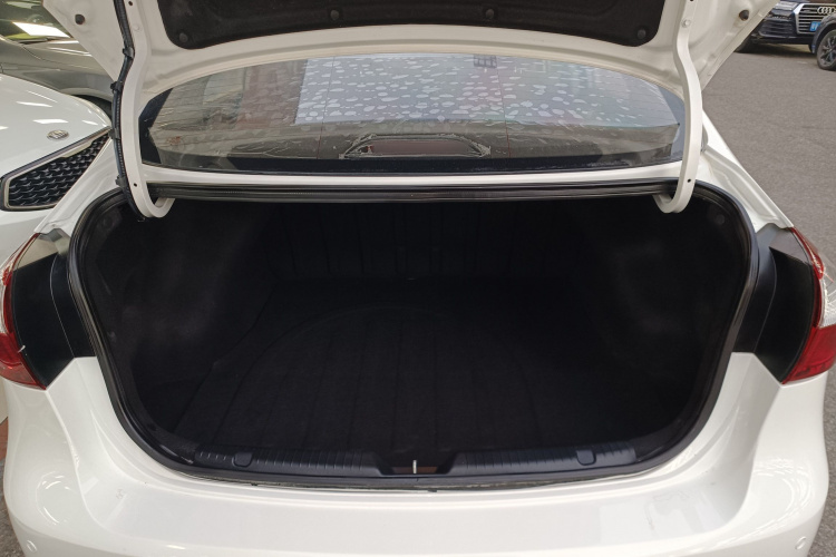 起亚K3 2016款 1.6L 自动天窗版局部细节23