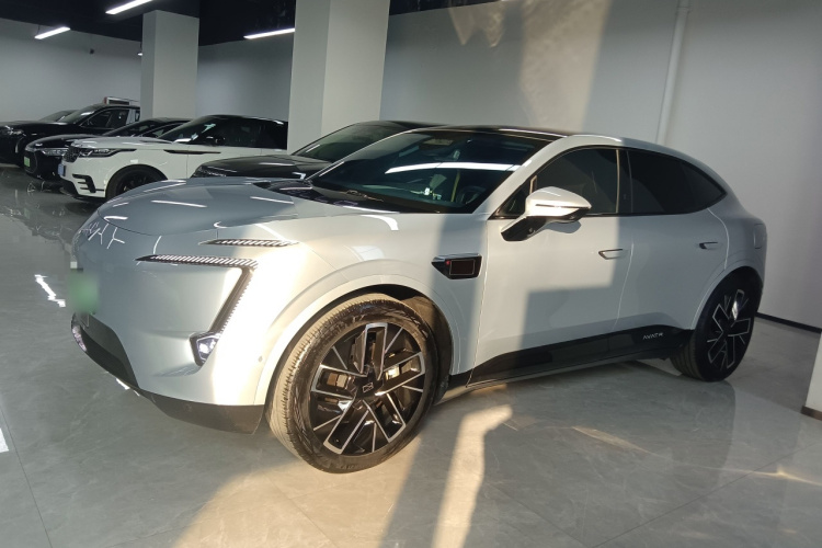 阿维塔11 2022款 长续航双电机奢享版 4座车身外观4