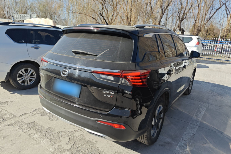 广汽传祺 传祺GS4 2021款 270T 手动舒适版车身外观7