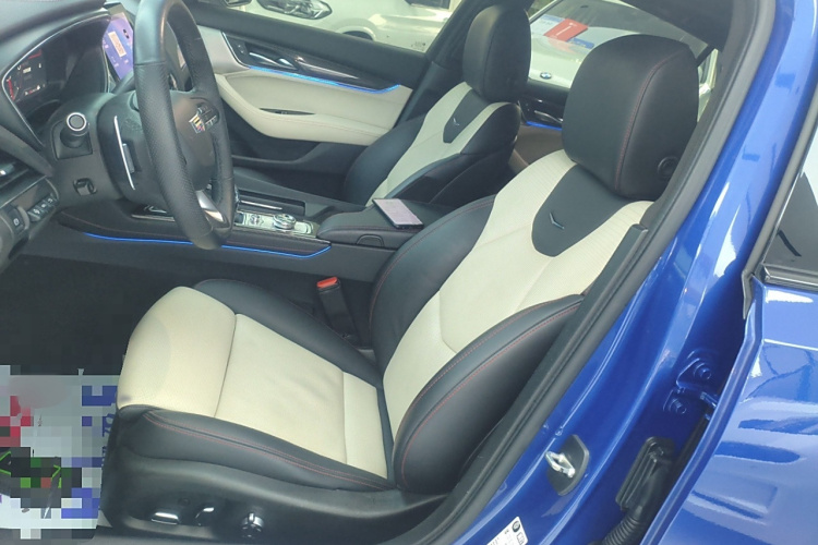 凯迪拉克CT5 2021款 28T 铂金运动型局部细节19