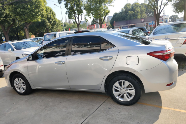 丰田 卡罗拉 2014款 1.6L CVT GL车身外观4