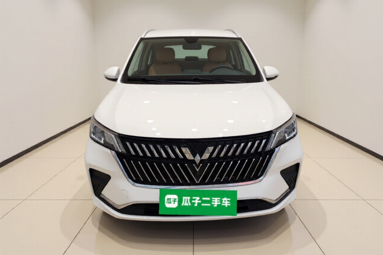 五菱汽车 五菱佳辰 2022款 1.5L 手动轻享舒适型车身外观2