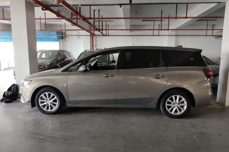 别克GL6 2018款 18T 6座豪华型车身外观4