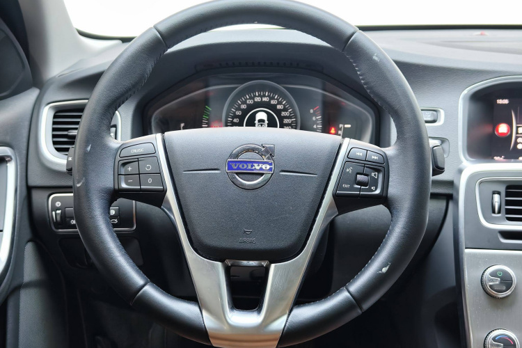 沃尔沃S60 2018款 S60L T3 智进版局部细节13