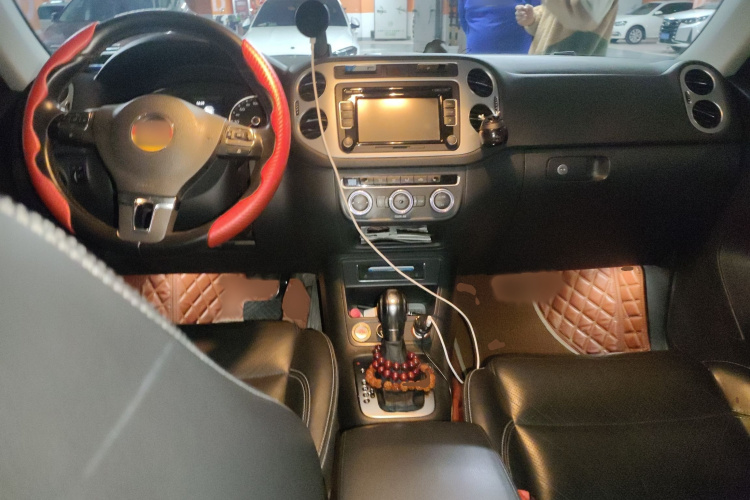 大众 途观 2016款 330TSI 自动四驱豪华版中控内饰7002