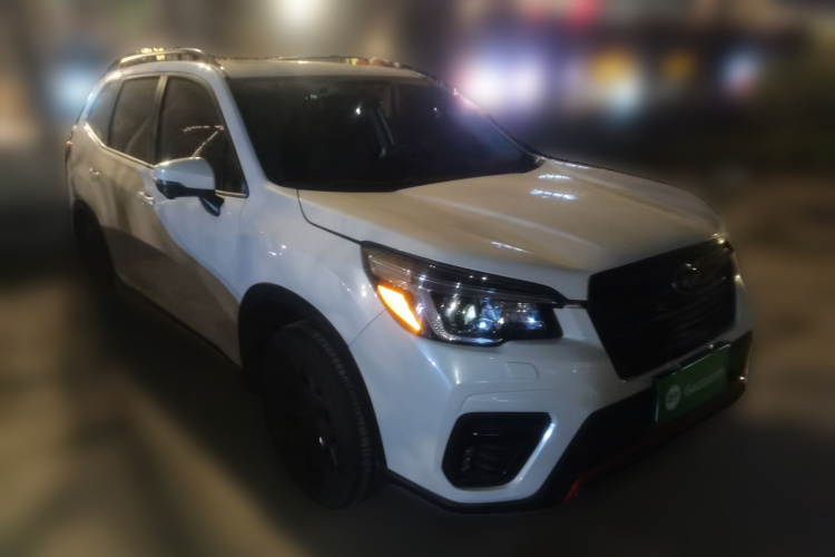 斯巴鲁 森林人 2021款 2.0i X运动版EyeSight车身外观3