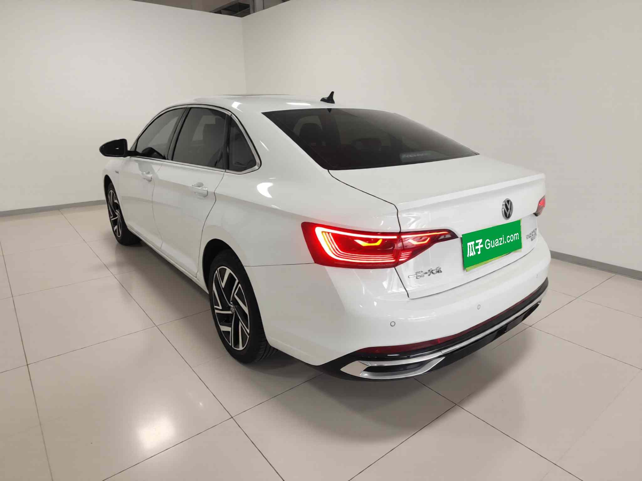大众 速腾 2023款 280TSI DSG超越Lite版(3)