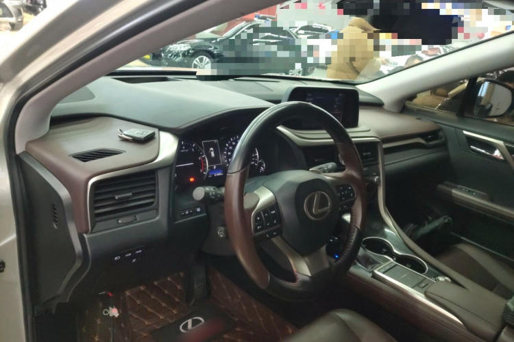雷克萨斯RX 2020款 改款 300 四驱典雅版中控内饰7002