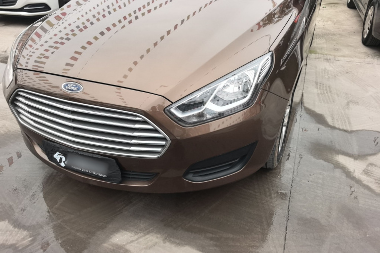 福特 福睿斯 2019款 改款 1.5L 手动质享型（胎压监测） 国VI局部细节36