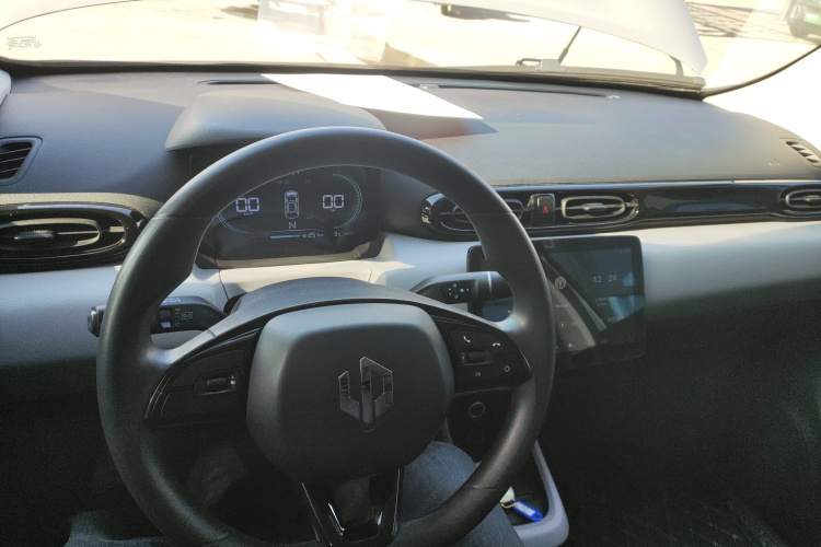 零跑汽车 零跑T03 2022款 皓玉版中控内饰12