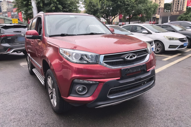 奇瑞 瑞虎3 2015款 1.6L 手动智尚纪念版车身外观3