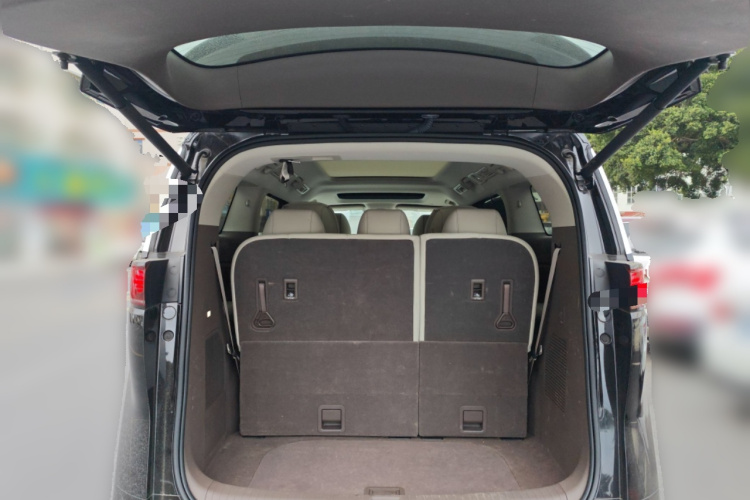 腾势D9 2022款 DM-i 1040 尊贵型局部细节23