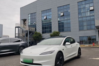 特斯拉 Model 3 2025款 后轮驱动版