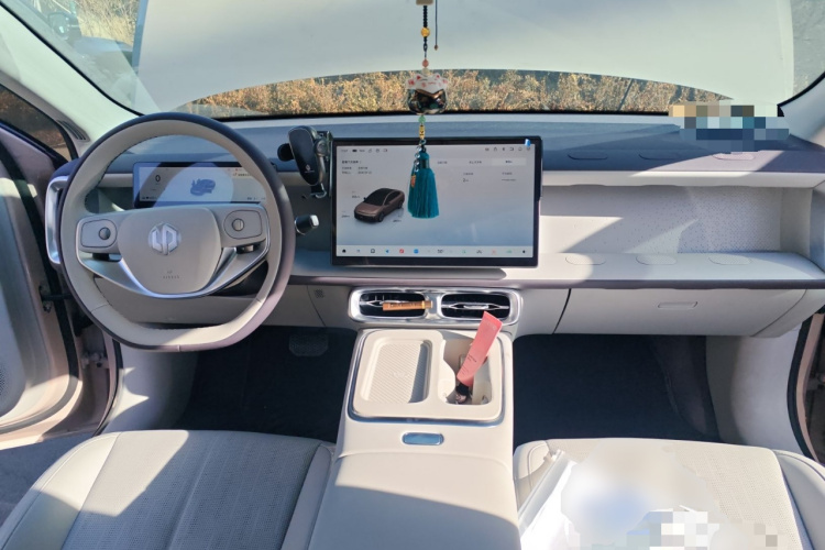 零跑汽车 零跑B01 2025款 650悦享版中控内饰12