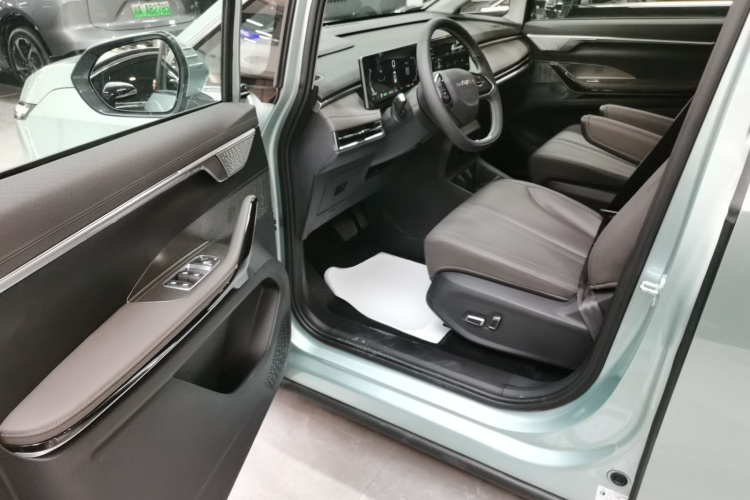 上汽大通MAXUS 大家7 2024款 改款 超混 长续航版 悦享版中控内饰20