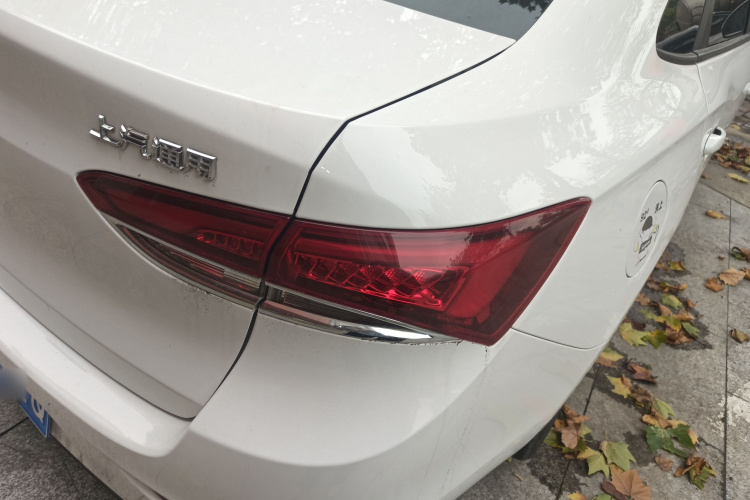 别克 英朗 2021款 改款 典范 1.5L 自动精英型车身外观6001