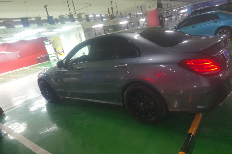 奔驰C级 2018款 C 200 运动版车身外观6003