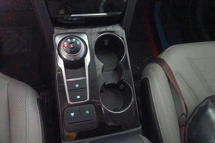 福特 锐际 2020款 EcoBoost 245 两驱聪慧悦享款局部细节18