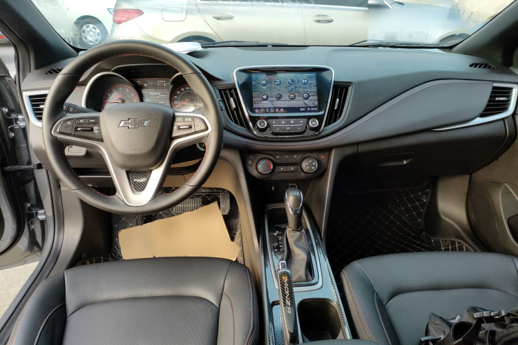 雪佛兰 科鲁泽 2020款 轻混 RS 330T 自动畅快版中控内饰7002