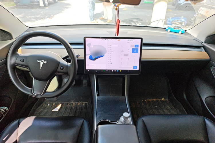 特斯拉 Model 3 2020款 标准续航后驱升级版中控内饰12