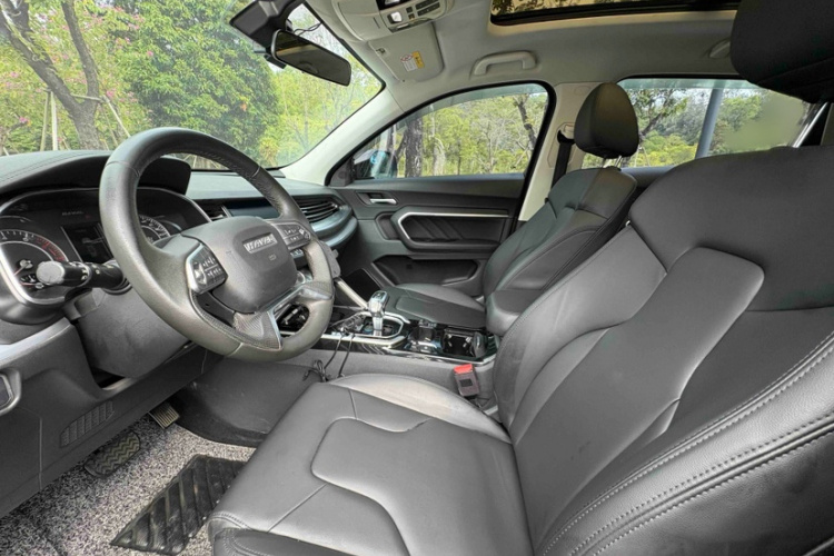 哈弗H6 2017款 蓝标 2.0T 自动两驱风尚型中控内饰7003