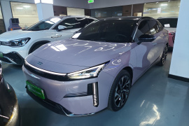 吉利银河 银河L6 2024款 125km 创想版