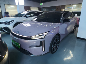 吉利银河 银河L6 2024款 125km 创想版