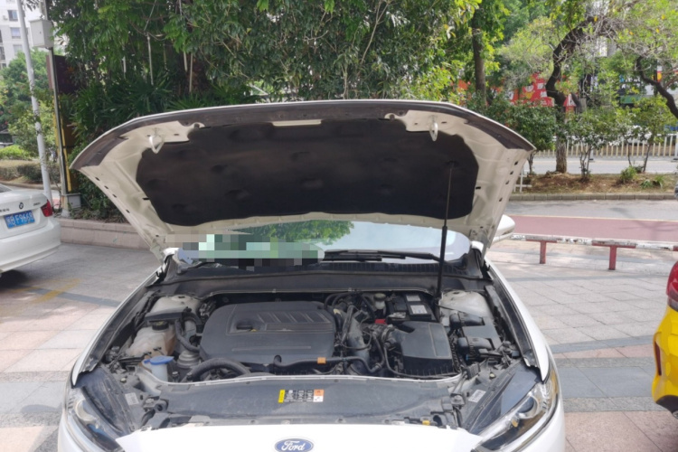 福特 蒙迪欧 2013款 1.5L GTDi180时尚型局部细节24