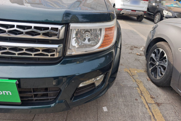 东风 锐骐 2017款 2.4L汽油四驱标准型ZG24局部细节36