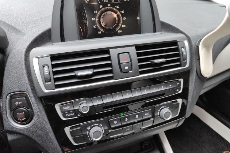 宝马2系(进口) 2015款 218i局部细节16