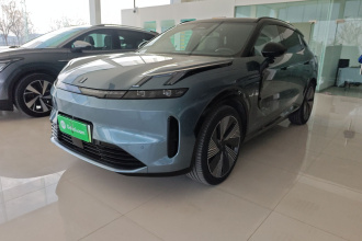 领克08 EM-P 2025款 245km 超长续航Halo