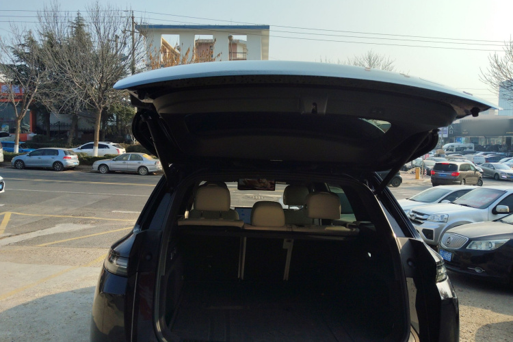 理想汽车 理想L7 2023款 Max局部细节23