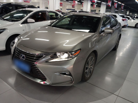 雷克萨斯ES 2015款 300h 舒适版