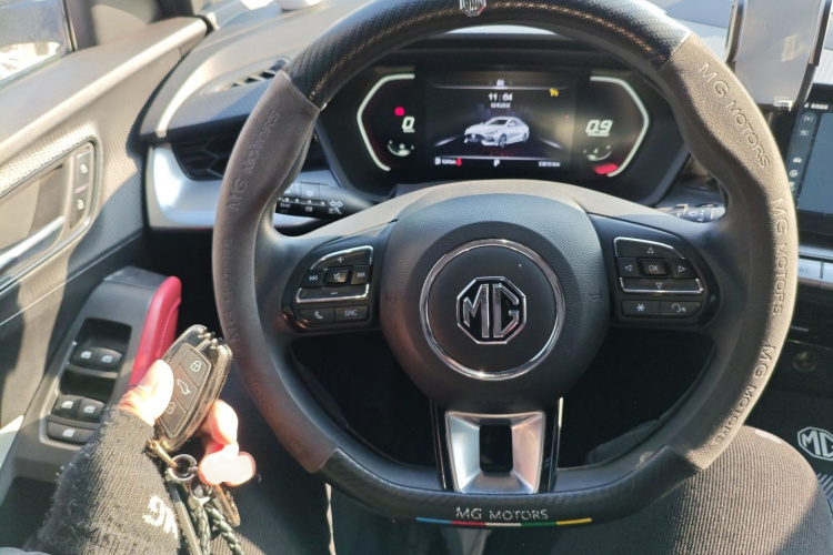 名爵 MG5 2021款 180DVVT CVT青春豪华版中控内饰13